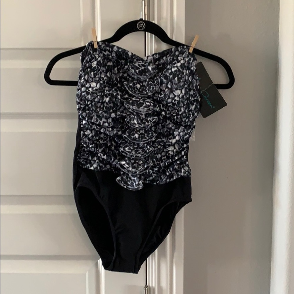 NWT Aqua Green Ruffled 1-Piece Swimsuit Sz Small